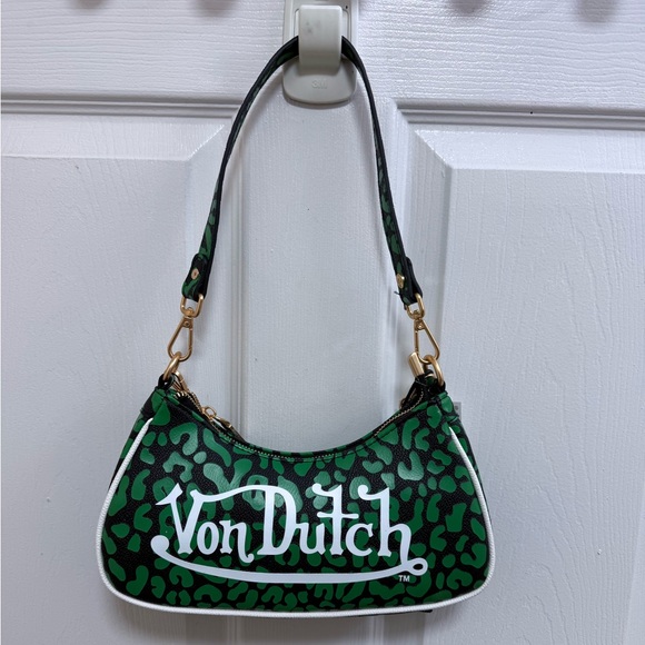 NWT Von Dutch Lime Green Cheetah 🐆 Shoulder Bag - Picture 9 of 9